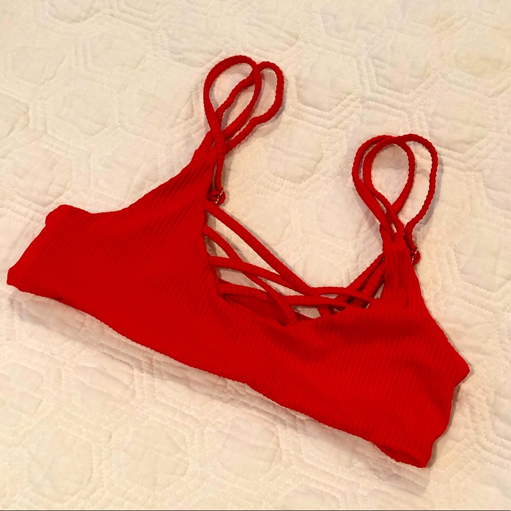 Vibrant Red Bathing Suit Top❤️‍🔥❤️‍🔥❤️‍🔥❤️‍🔥